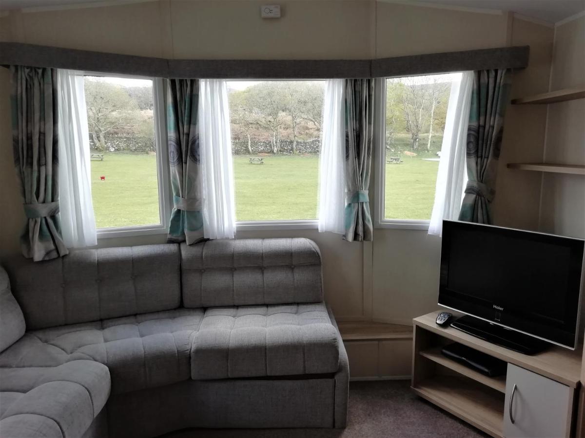 Dinas Hotel Llanbedr  Kültér fotó