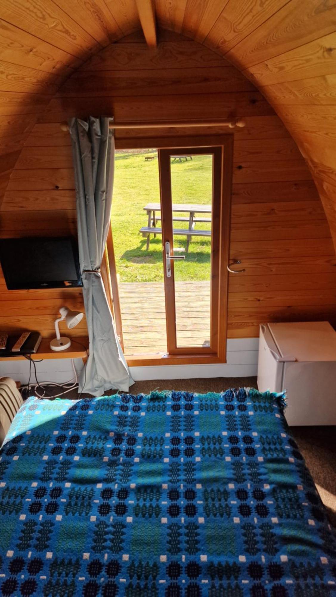 Dinas Hotel Llanbedr  Kültér fotó
